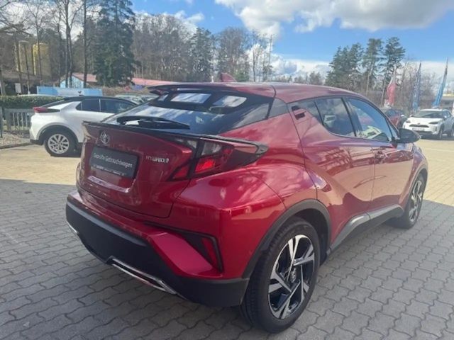 Toyota C-HR Hybride Team D