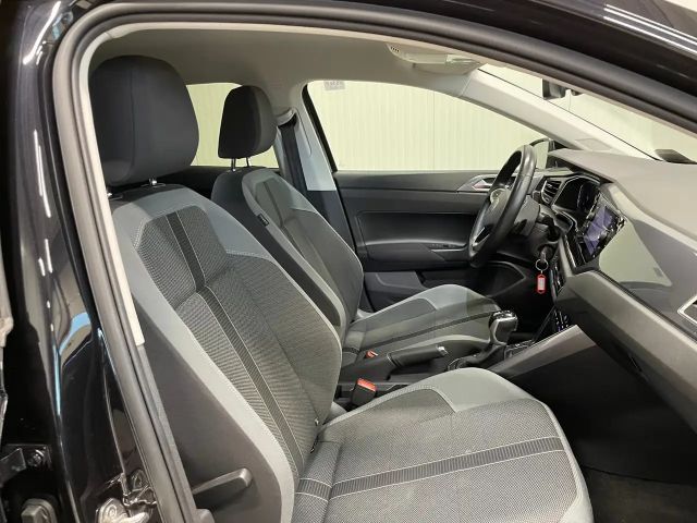 Volkswagen Polo 1.0 TSI DSG Style