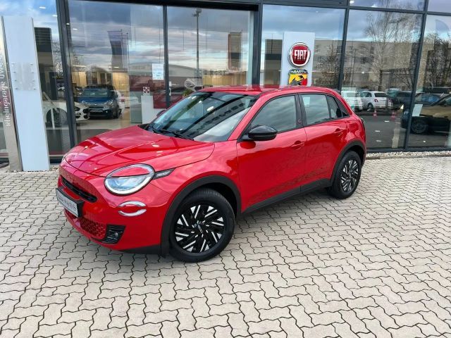 Fiat 600e (RED) + 4 Jahre Garantie