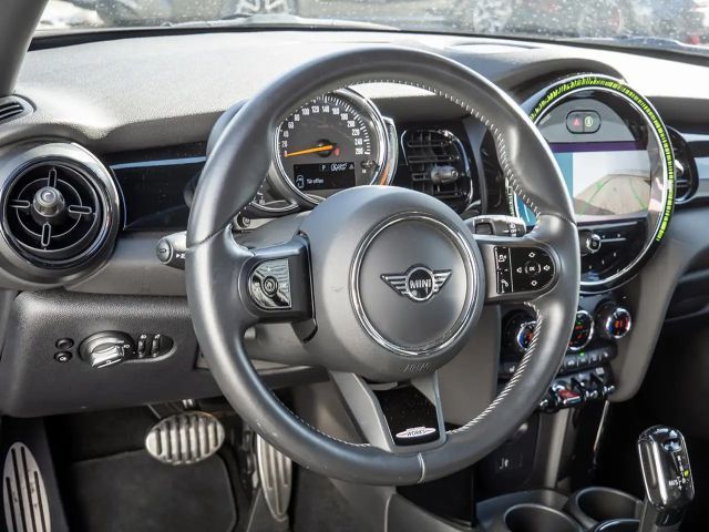 MINI Cooper John Cooper Works