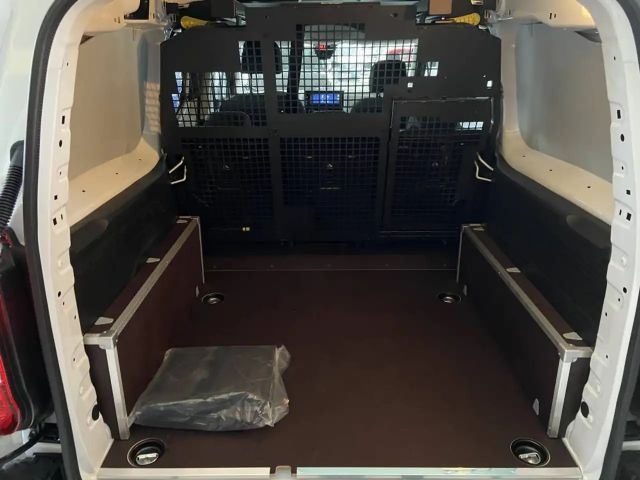 Opel Combo COMBO Cargo DOKA 1,5 131PS 8G Automatik