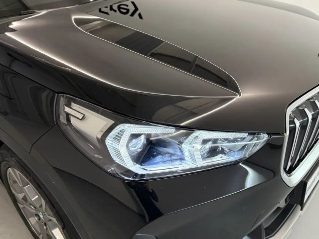 BMW iX1 xDrive30