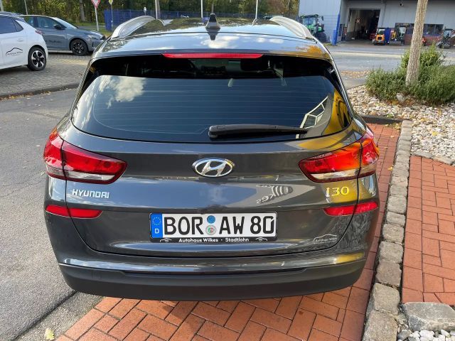 Hyundai i30 i30 Kombi *Multimediaradio; viel Platz*