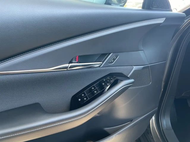 Mazda CX-30 e-Skyactive G140 Centre-Line