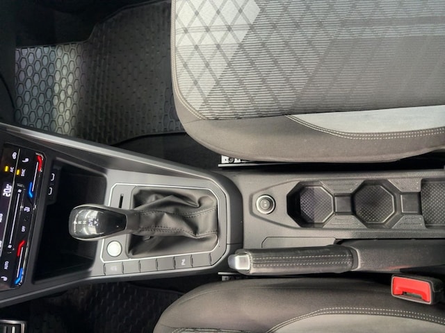 Volkswagen Taigo 1.5 TSI DSG R-Line