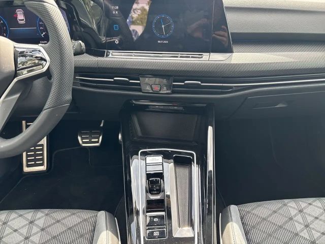 Volkswagen Golf DSG R-Line Variant