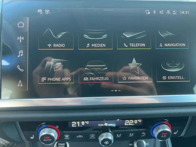 Audi Q3 35 TFSI S-Line