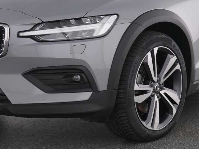 Volvo V60 Cross Country CC