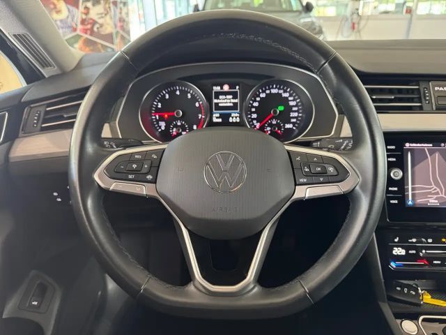 Volkswagen Passat 1.5 TSI Business DSG Variant