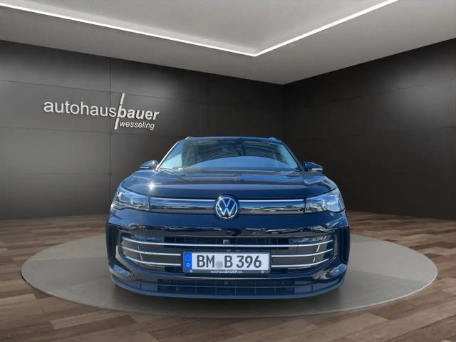 Volkswagen Tiguan 1.5 eTSI Elegance Elegance