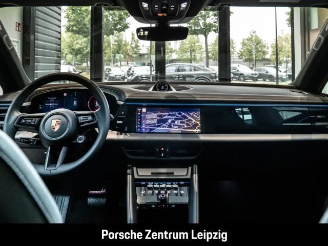 Porsche Macan 4