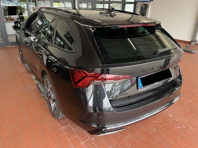 Skoda Octavia 2.0 TSI Combi RS