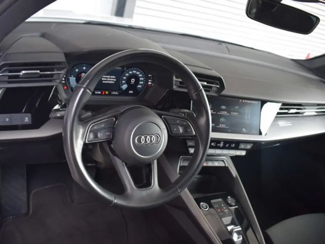 Audi A3 30 TDI Sedan Sportback