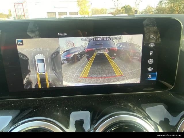 Mercedes-Benz GLA 200 Progressive