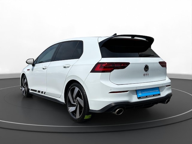 Volkswagen Golf 2.0 TSI DSG Golf VIII