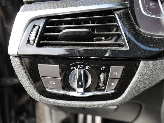 BMW 520 520d M-Sport Touring