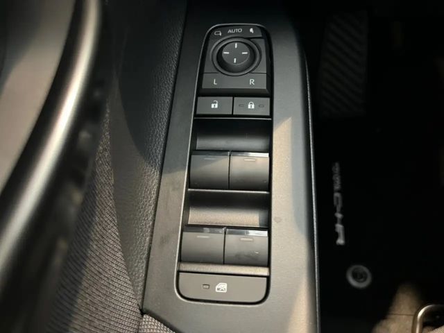 Toyota C-HR Hybride Plug-in Technik