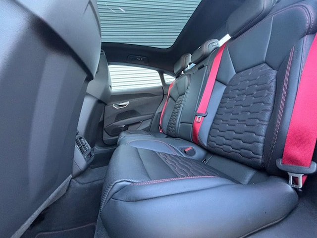 Audi RS e-tron GT Quattro