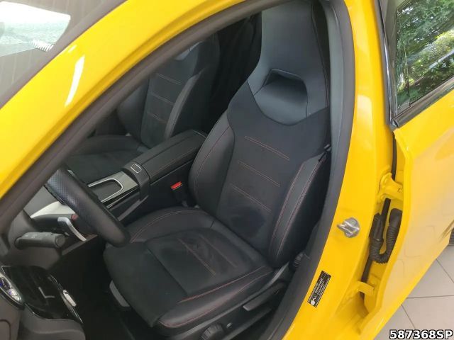 Mercedes-Benz A 180 AMG Line