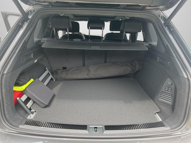 Volkswagen Touareg 4Motion R-Line