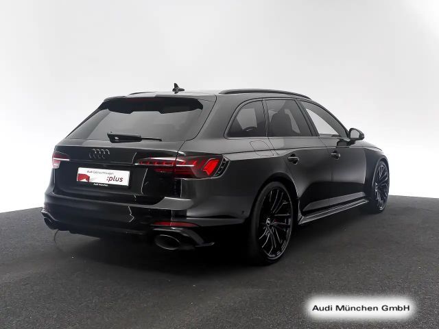 Audi RS4 Avant
