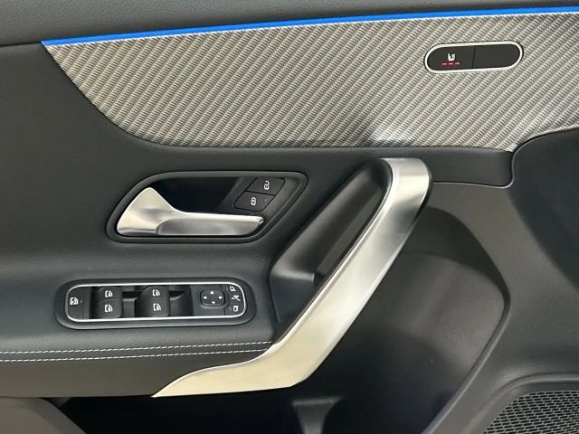 Mercedes-Benz A 180 Hatchback