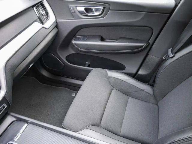 Volvo XC60 AWD Momentum