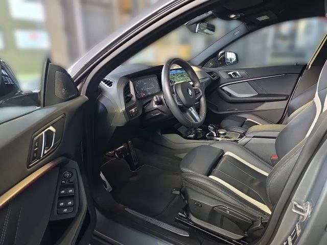 BMW 220 220i Coupé M-Sport xDrive