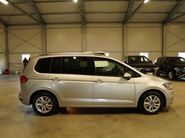 Volkswagen Touran BMT Comfortline DSG