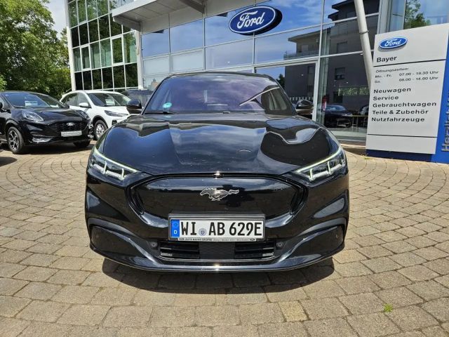 Ford Mustang Mach-E AWD