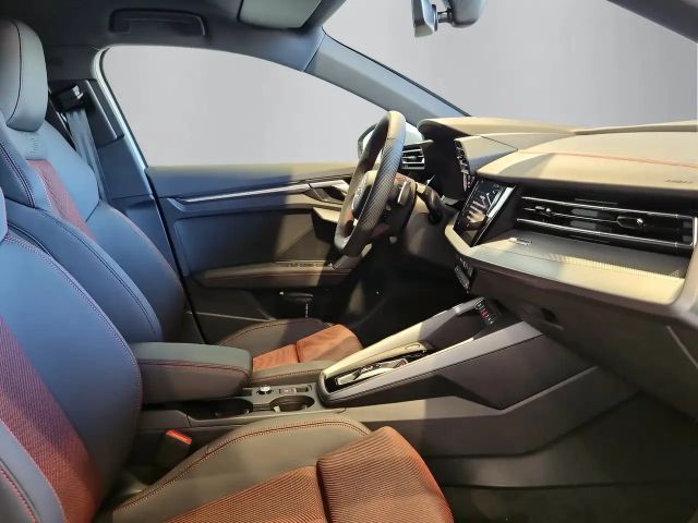 Audi A3 30 TFSI Sedan