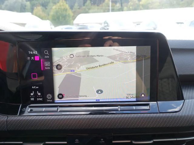 Volkswagen Golf R-Line Variant