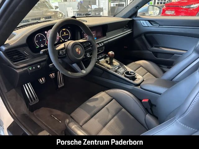 Porsche 992 Carrera Coupé Turbo