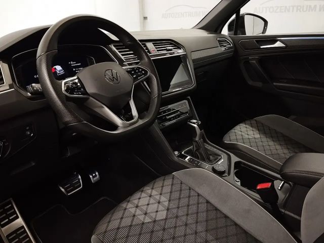 Volkswagen Tiguan R-Line Style