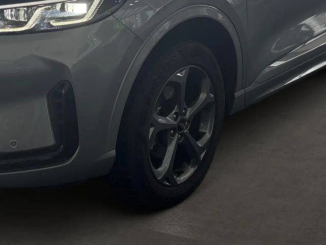 Ford Kuga Hybrid ST Line