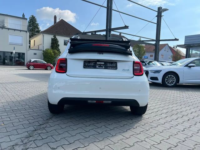 Fiat 500C Cabrio Elektro *Sitzh. Klimaauto DAB+ PDC*