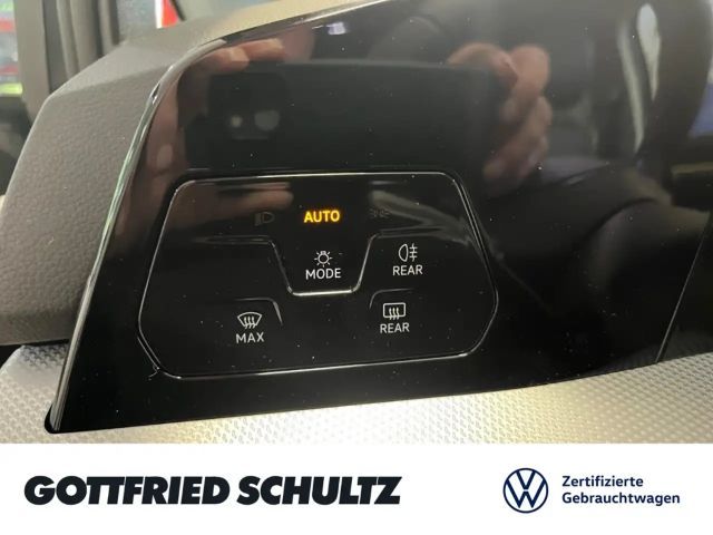 Volkswagen Golf DSG Variant