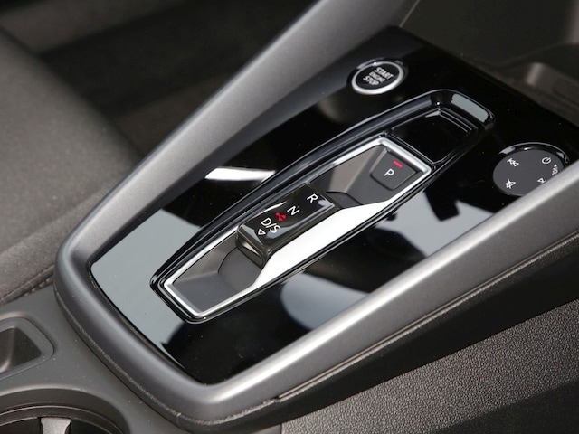 Audi A3 30 TFSI S-Tronic Sportback