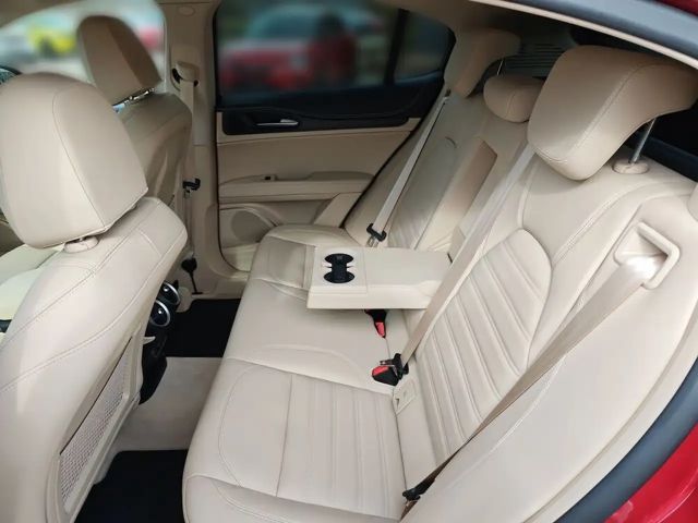 Alfa Romeo Stelvio Q4