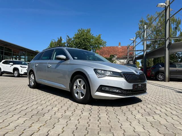 Skoda Superb 2.0 TDI Ambition Combi