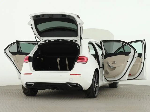 Mercedes-Benz A 250 A 250 e