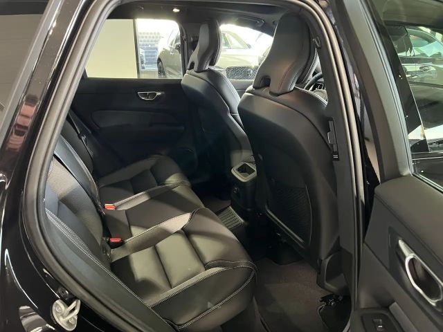 Volvo XC60 AWD Plus Recharge