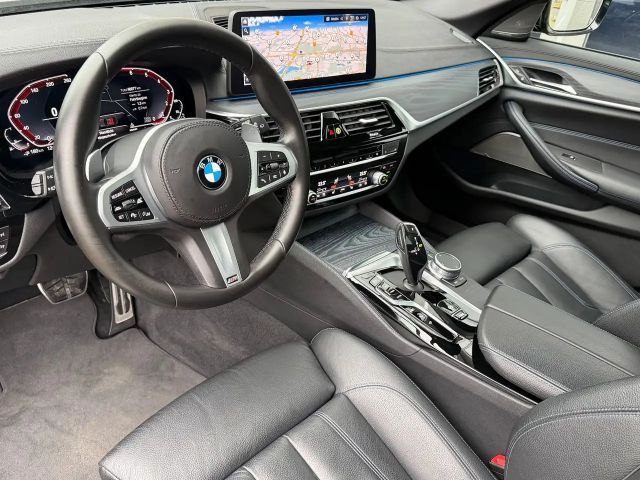 BMW 530 530e M-Sport