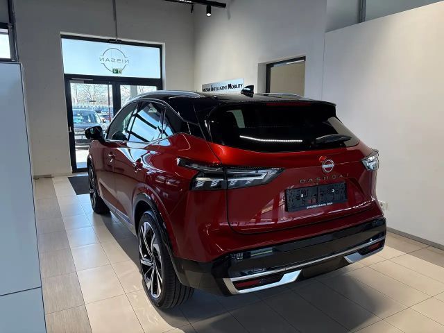 Nissan Qashqai AWD DIG-T Tekna