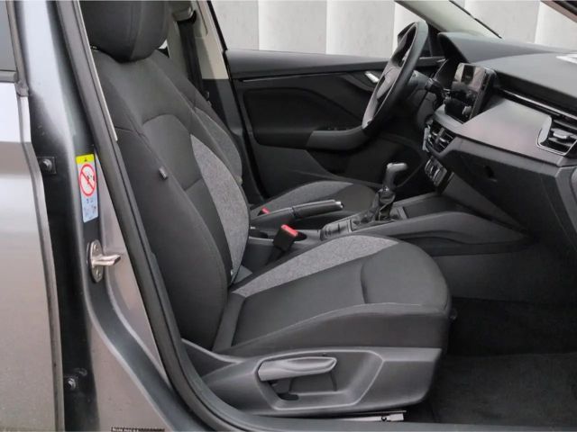 Skoda Scala Essence TSI*DSG LED SHZ Tempo digCockp PDC