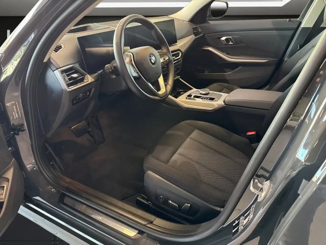 BMW 320 320i Touring