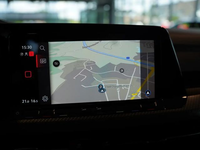 Volkswagen Golf Style