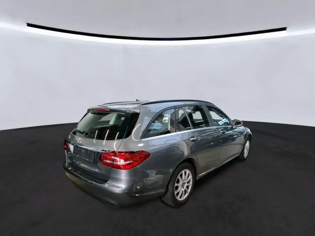 Mercedes-Benz C 200 C 200 d Estate