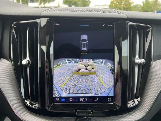 Volvo XC60 AWD Dark Plus T6