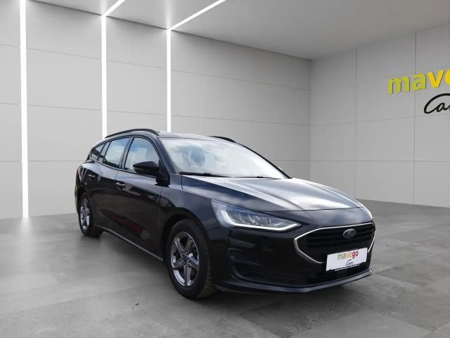 Ford Focus Cool & Connect EcoBoost